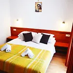 Hotel Quattro 3*