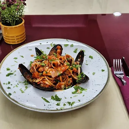 奎特洛默主哥耶酒店 酒店 Međugorje