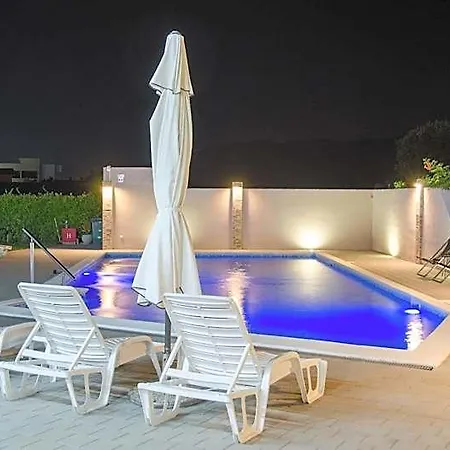 Quattro Otel 3*