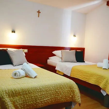 奎特洛默主哥耶酒店 酒店 3*